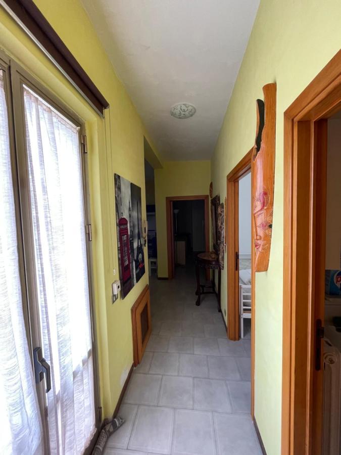 Alloggio Flaminia Con Parcheggio Di Proprieta! بيفانيا المظهر الخارجي الصورة
